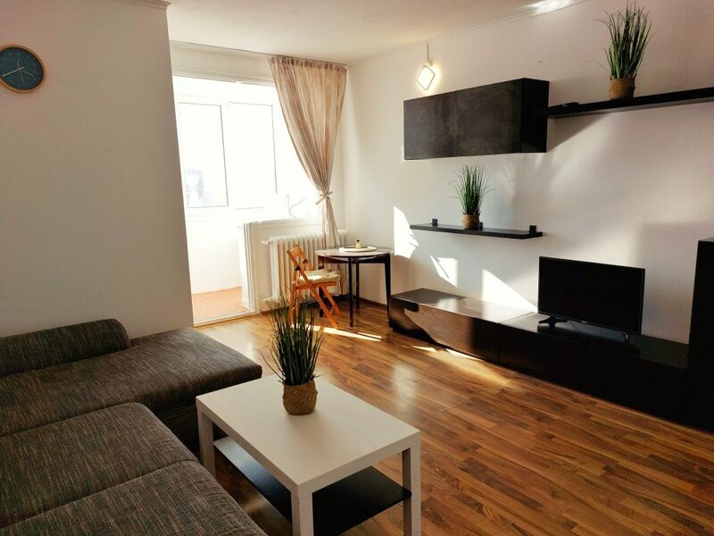 Titan, Lucretiu Patrascanu, metrou Costin Georgian, renovata, tv,